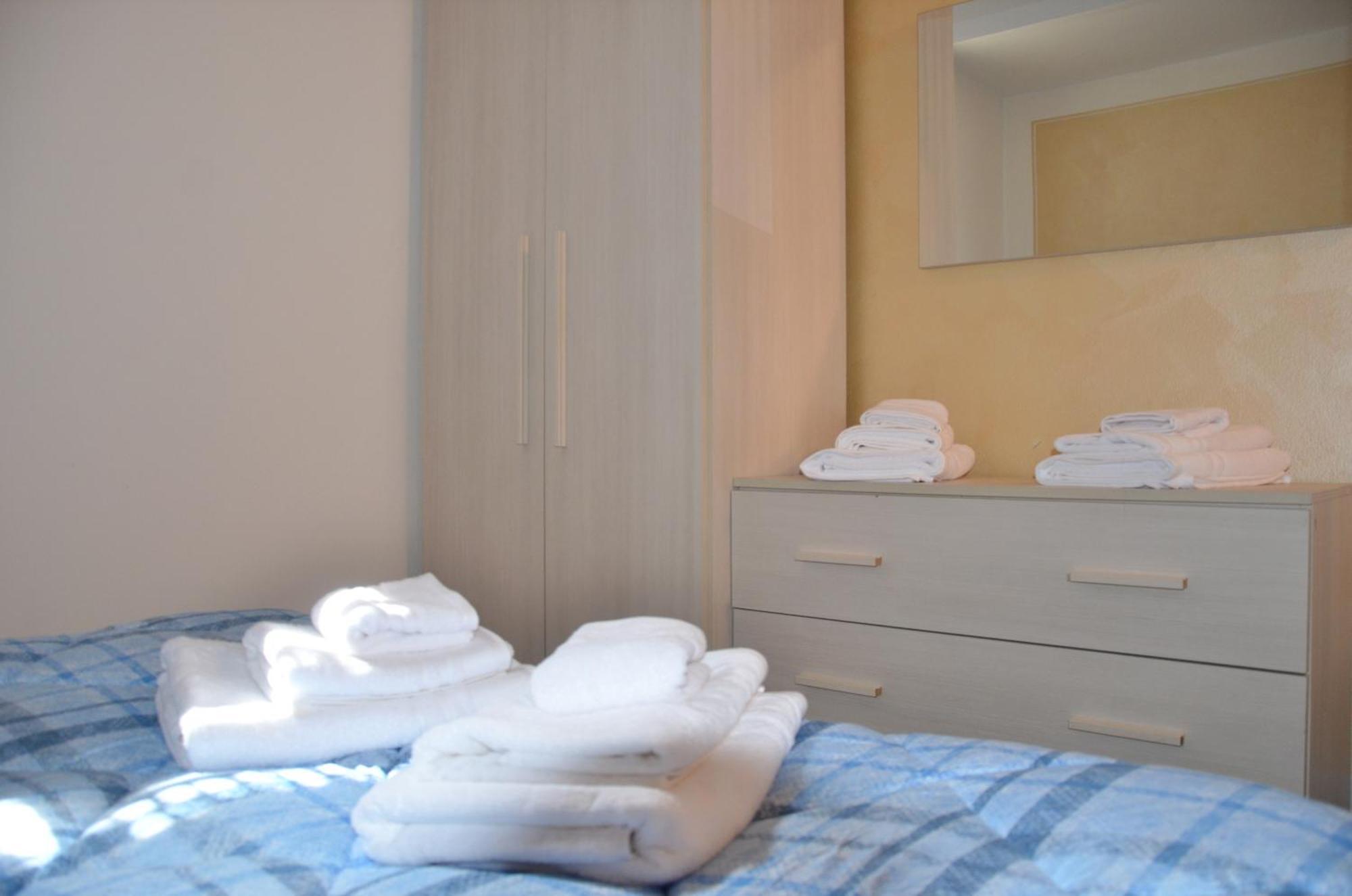 Ferienwohnung Quarzo Blu Paratico Exterior foto