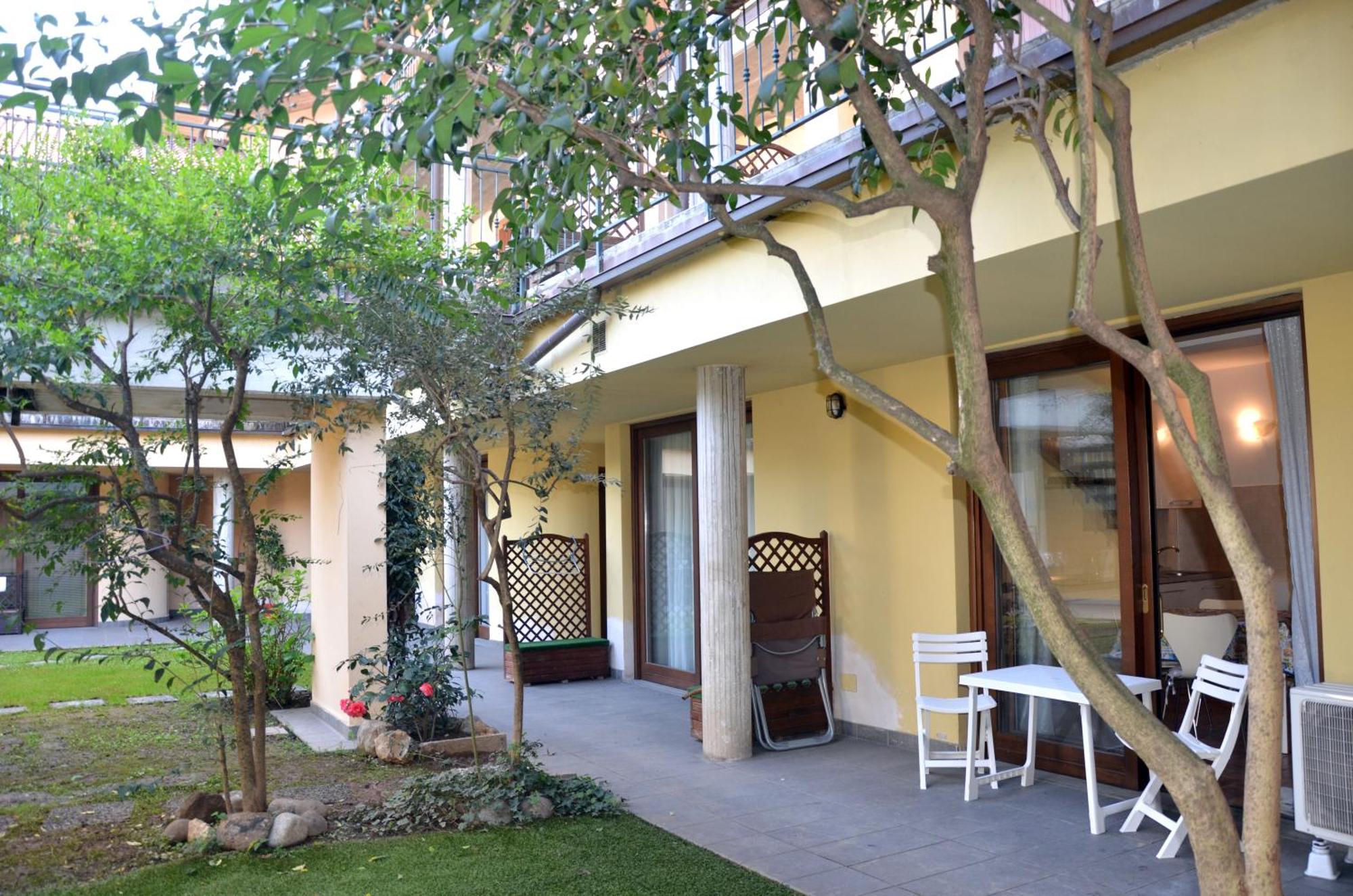 Ferienwohnung Quarzo Blu Paratico Exterior foto